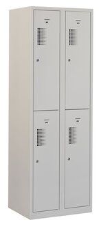 Lockerkast. 180 x 60 x 50 cm (HxBxD). 2 kolommen met 2 deurtjes per kolom en perforatie ventilatie in deur