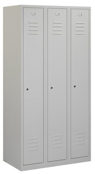 Lockerkast 180 x 90 x 50 cm (HxBxD) met ventilatie sleuven in deur. Lockerkast 180 x 90 x 50 cm (HxBxD) met ventilatie sleuven in deur.