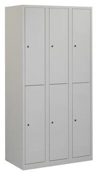 Lockerkast. 180 x 90 x 50 cm (HxBxD). 3 kolommen met 2 deurtjes per kolom en gladde deuren Lockerkast. 180 x 90 x 50 cm (HxBxD). 3 kolommen met 2 deurtjes per kolom en gladde deuren